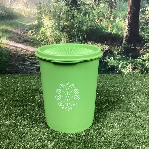 Vintage Tupperware 3 Piece Canister Set Green - Picture 13 of 16